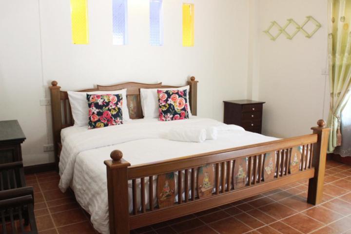 บ้านริมเนิน รีสอร์ท งาว Ngao Buitenkant foto